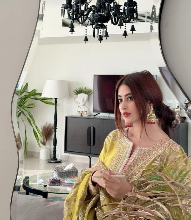 anime girl photo dp instagram