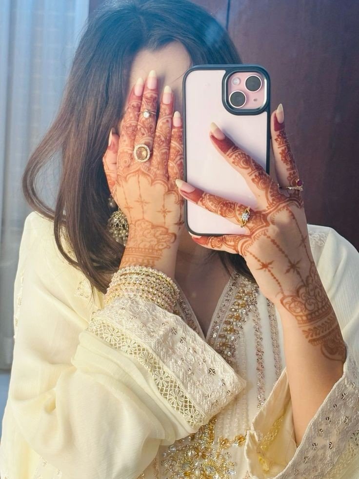 attitude girl dp devil