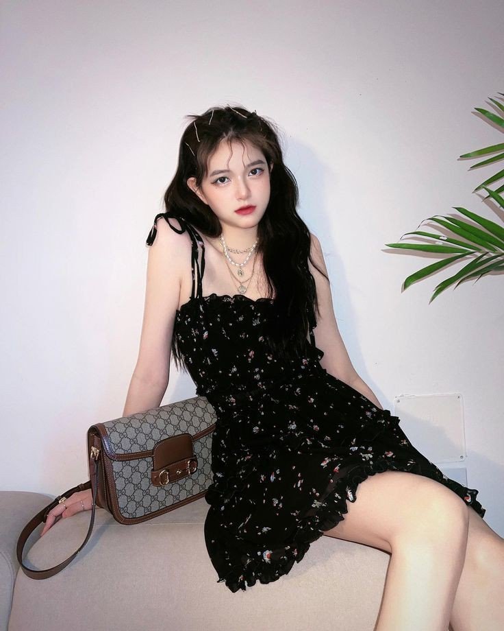 beautiful cute simple girl pic 12 years indian