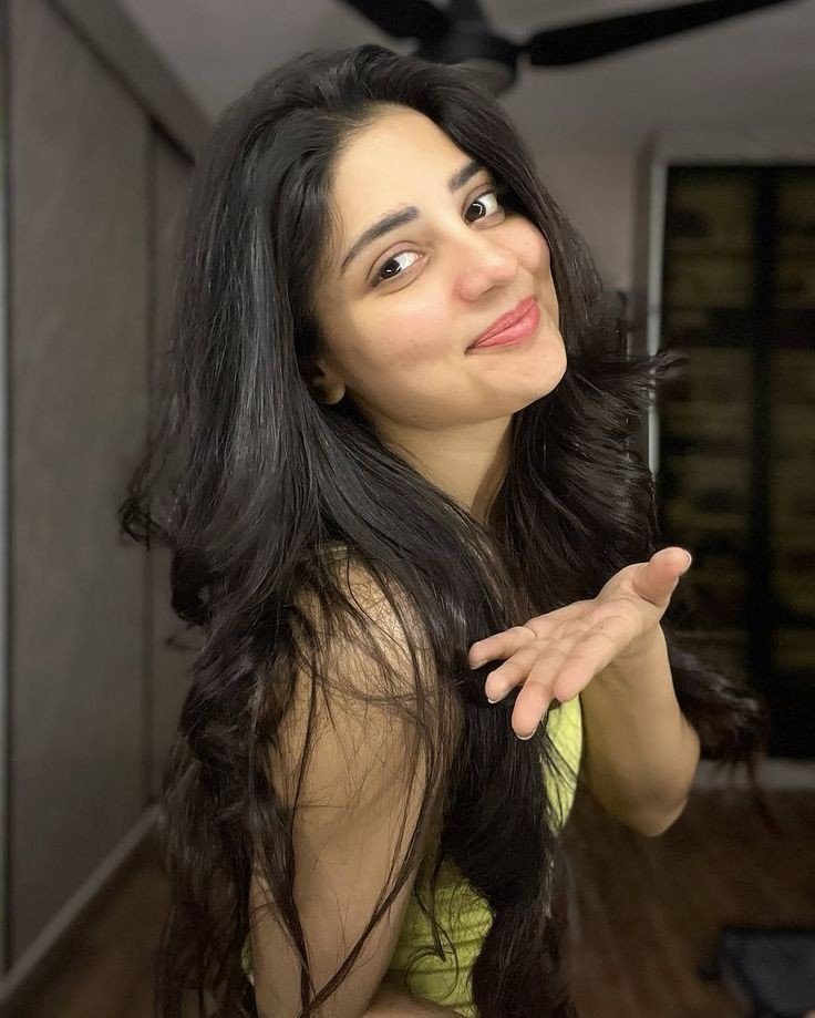 cute attitude girls dp