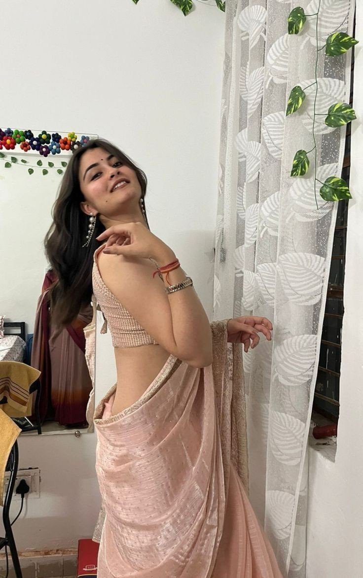 cute instagram dp for girls anime