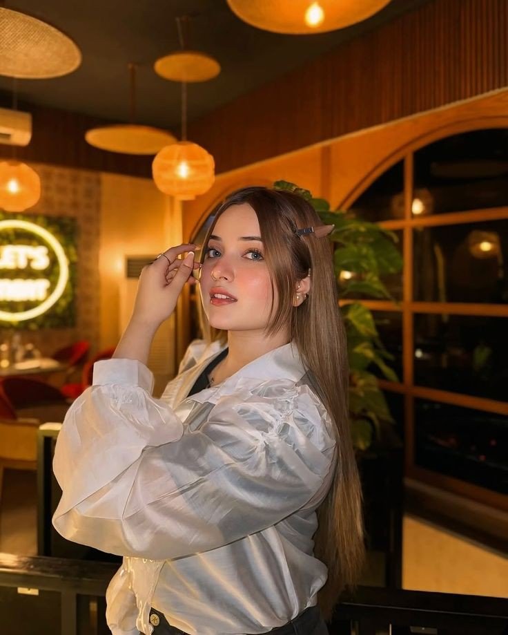 cute simple girl pic muslim hijab