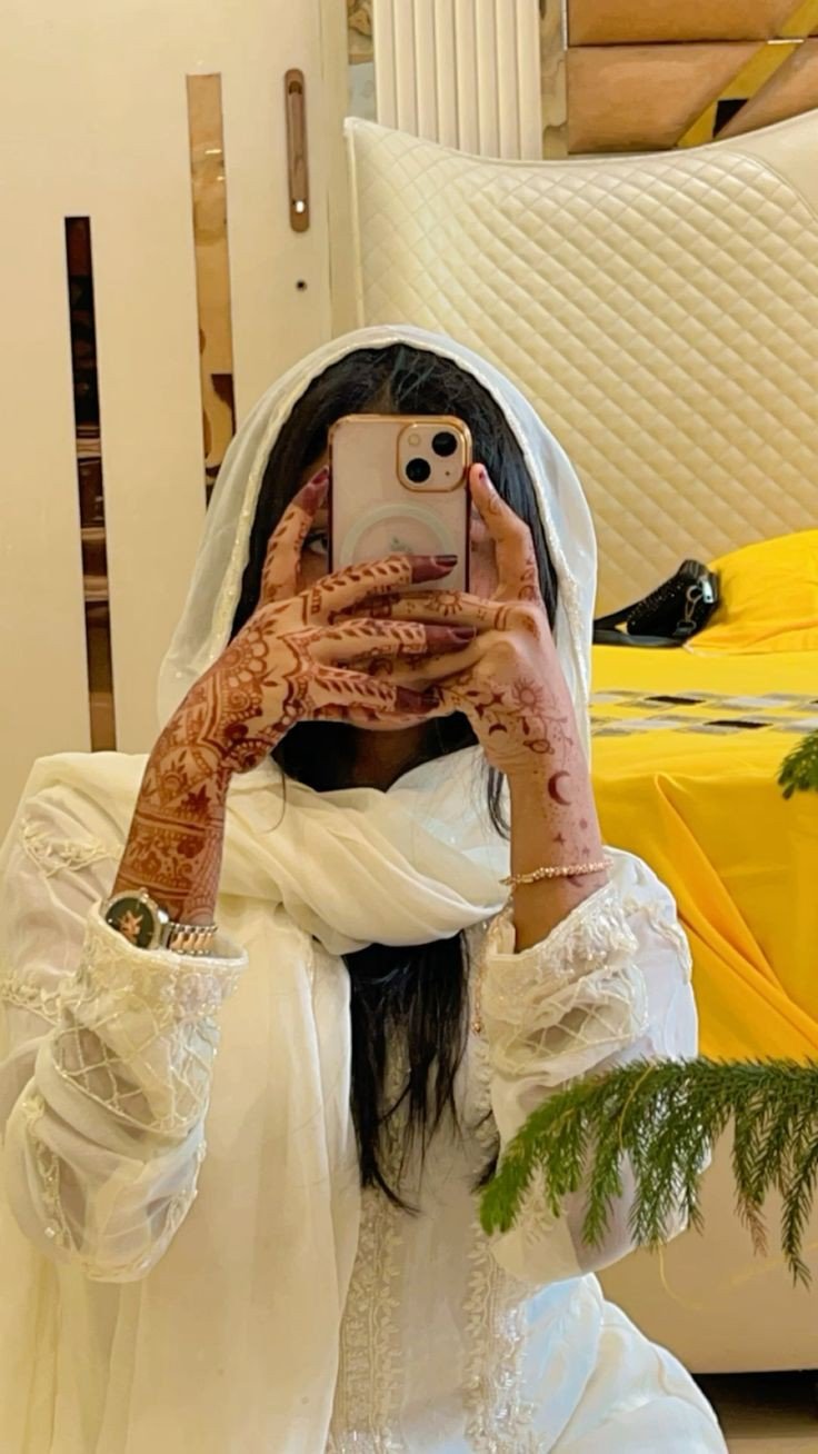 girl photo dp black and white