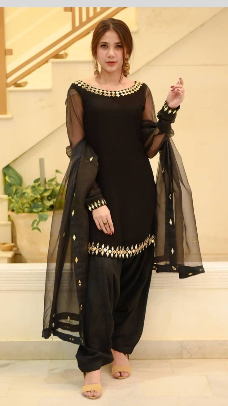 girl photo dp black and white