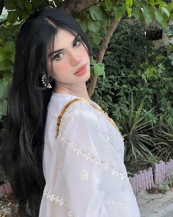 girl photo dp instagram hide face aesthetic