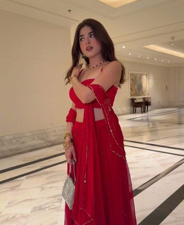 girls instagram dp aesthetic simple