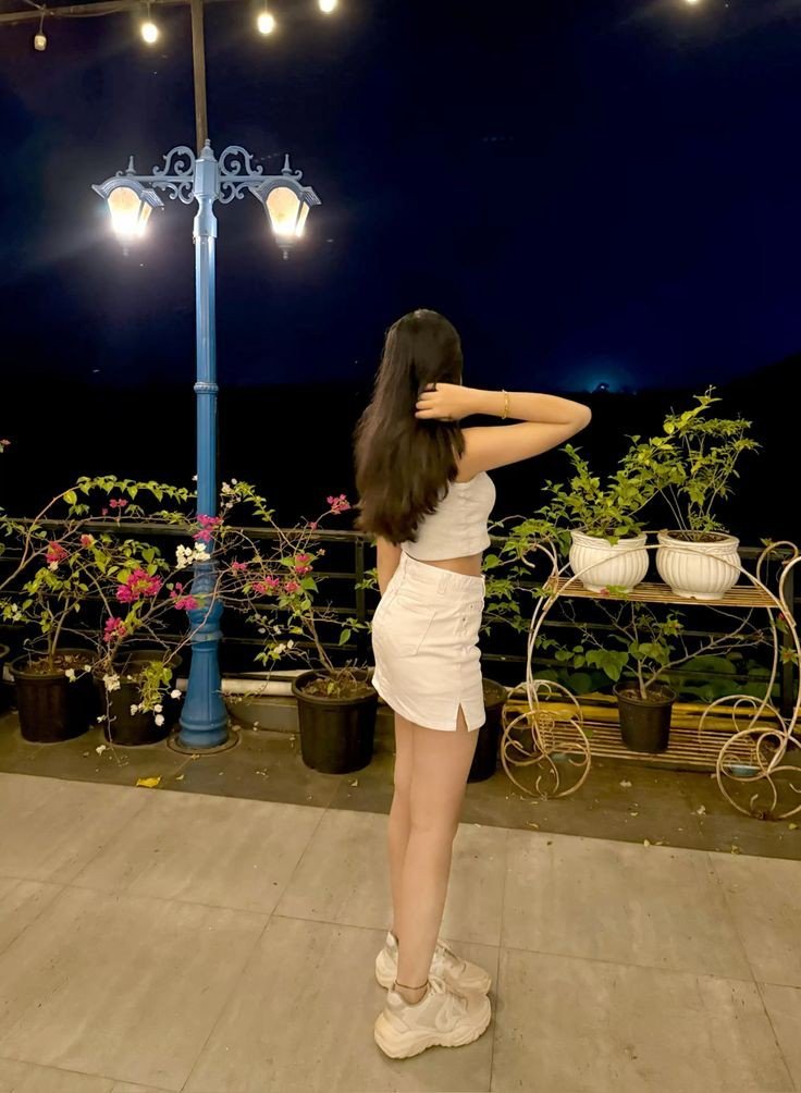 hidden face dp for girls