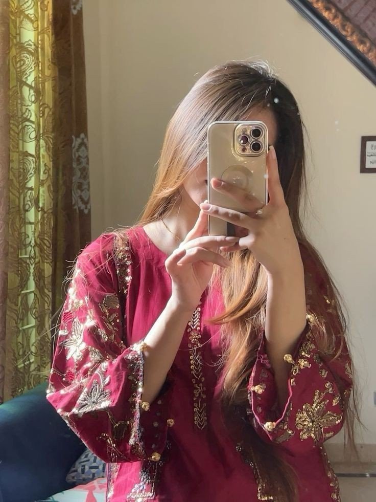 hide face mystery dp