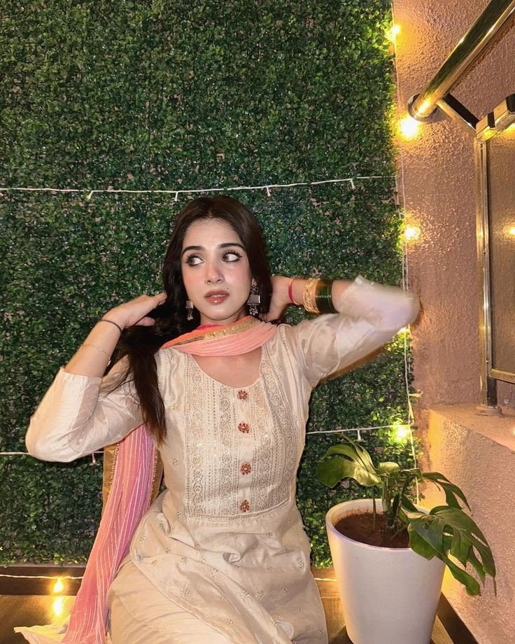 instagram dp for girls couple