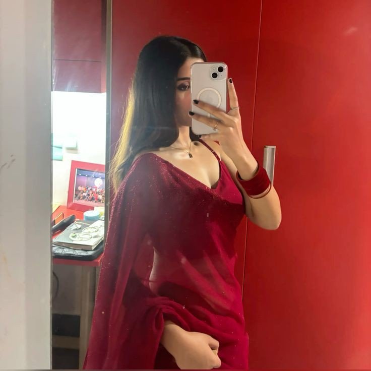 instagram girls dp attitude