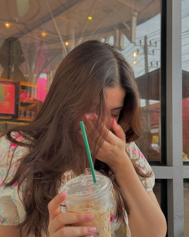 ladki ka dp attitude