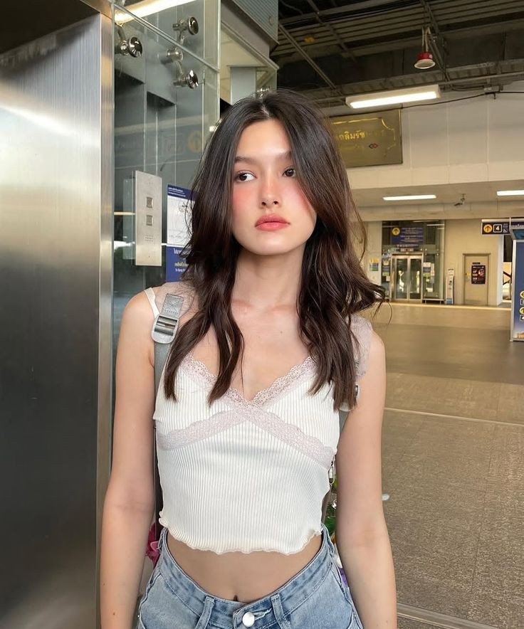 ladki ki photo anime