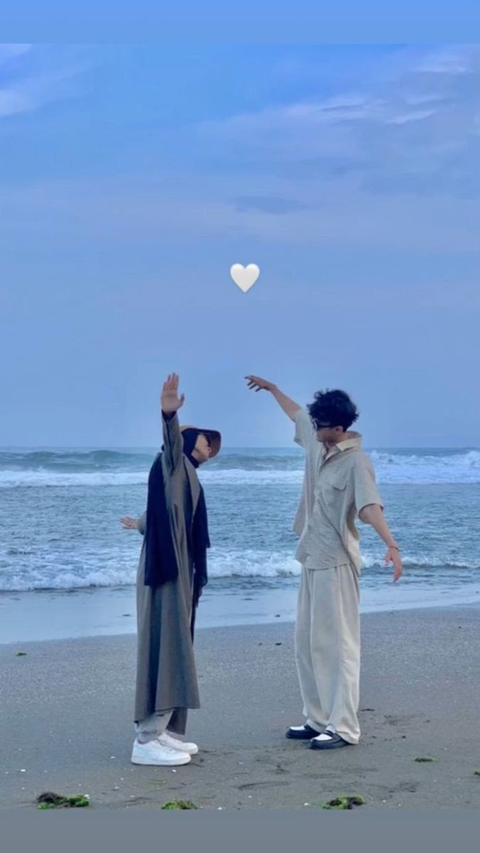 muslim couple baby dp