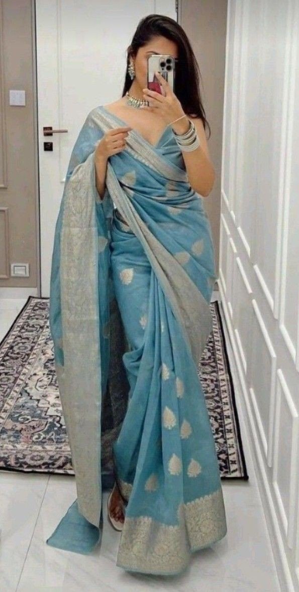 simple saree girl dp for instagram