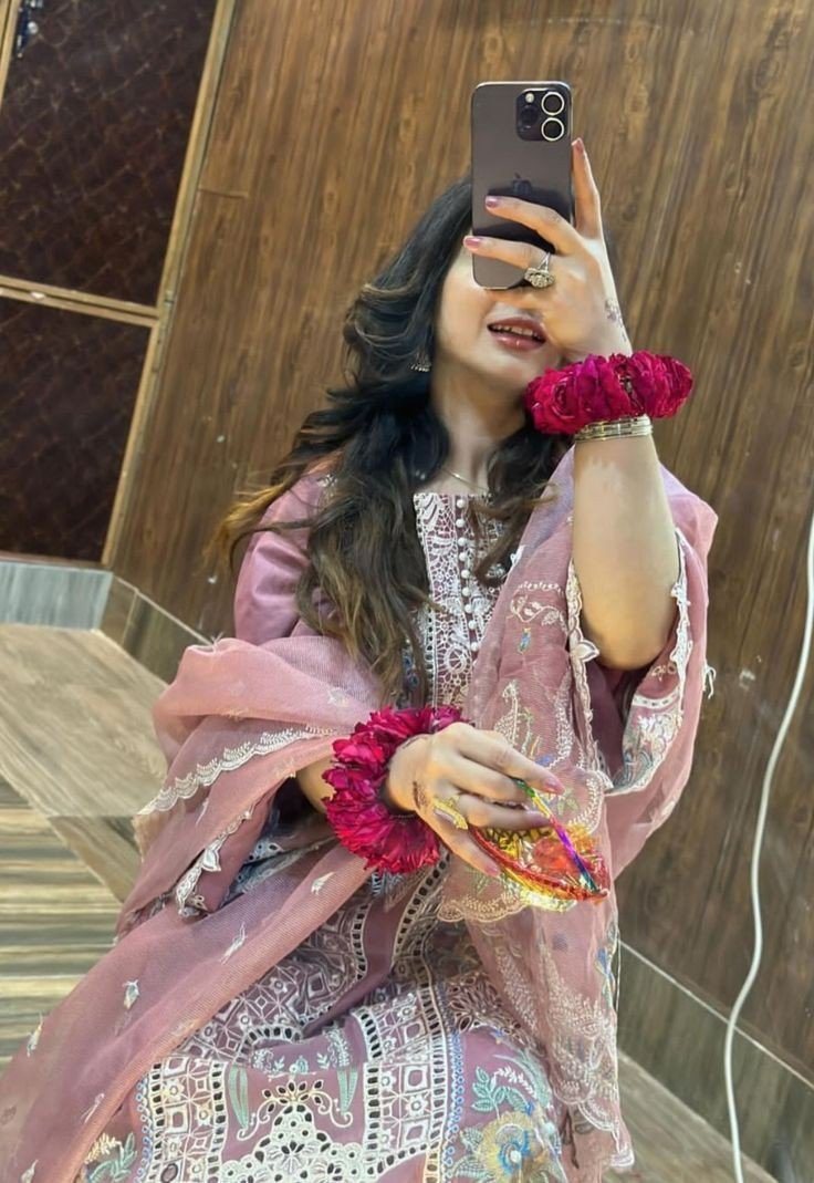 stylish attitude girl dp for instagram