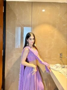 [1077+] Ladki ka Photos, Dp, Images, Pics, Pictures & Wallpapers (2026
