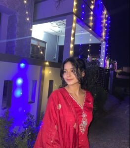 [1077+] Ladki ka Photos, Dp, Images, Pics, Pictures & Wallpapers (2026